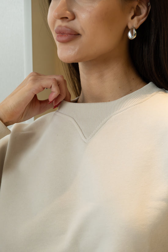 Sweatshirt and palazzo in Beige