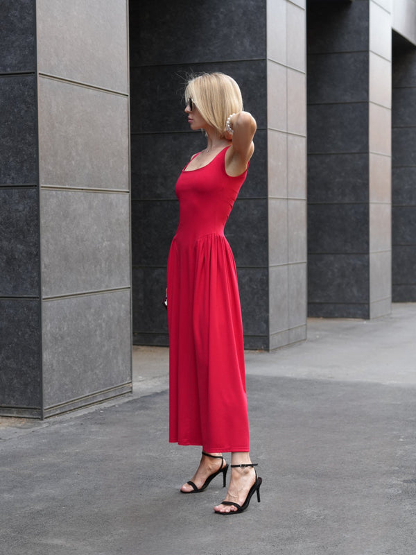 Charlotte red maxi